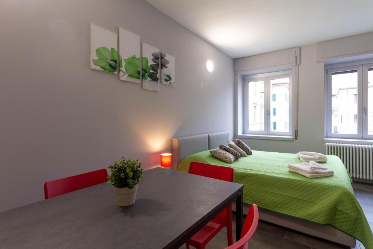 Lime Apartment - Affitti Brevi Italia Lecco Zewnętrze zdjęcie