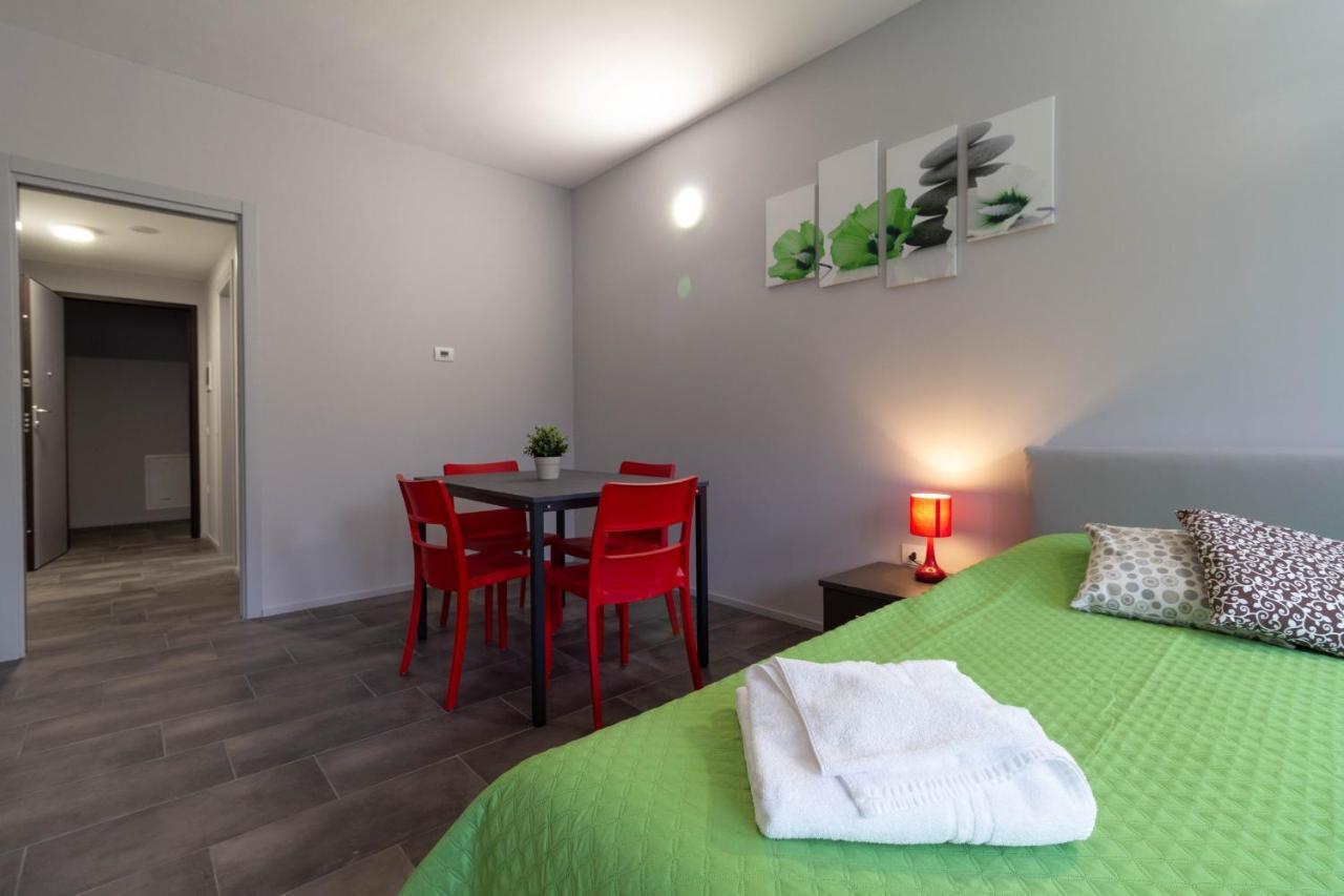 Lime Apartment - Affitti Brevi Italia Lecco Zewnętrze zdjęcie